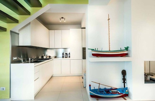 Torregrotta Villa | Stunning private villa for 5 guests with WIFI, hot tub, A/C, TV, terrace and panoramic view