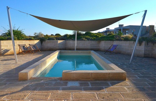 Favignana Villa | Stunning private villa for 8 people with WIFI, private pool, A/C and TV
