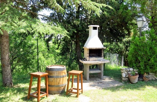 Penne House | Stunning private villa for 10 guests with WIFI, A/C, private pool, TV, patio and pets allowed