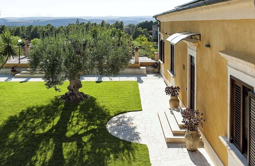 San Corrado di Fuori Villa | Stunning private villa for 8 people with private pool, A/C, WIFI, TV, terrace and parking