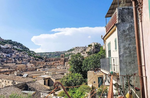 Modica House | Stunning private villa for 4 people with A/C, WIFI and terrace