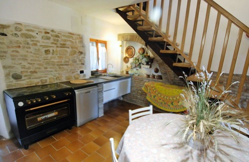 Pesaro House | Stunning private villa for 8 people with WIFI, TV, pets allowed and panoramic view