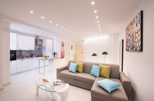 Minori Apartment | Stylish Apartment Close to beach - Al Corso 8 by AMALFIVACATION.IT