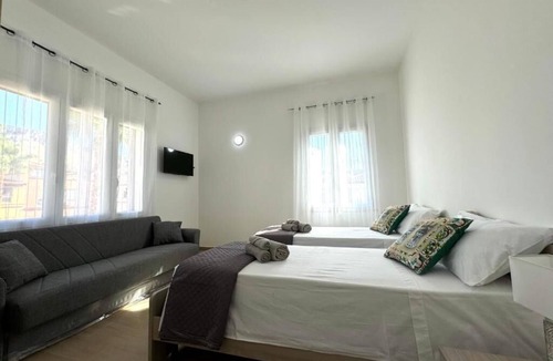 Cinisi House | SUITE 303 CASA FERRANTE SRLS