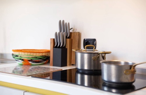Coste Apartment | Suite Apartment - Fast Wifi - A/C - Supermarket & Shops -exclusive "SunTripSicily"