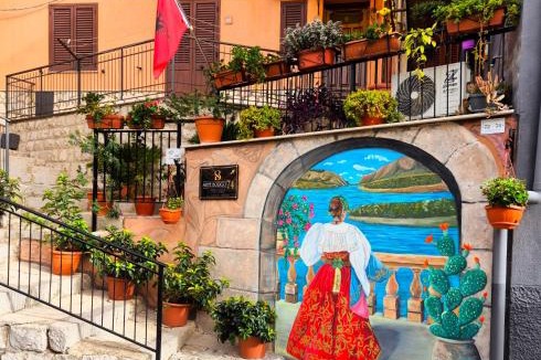 Piana degli Albanesi House | Suite Borgo 74