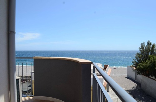 Sant'Anna Apartment | Suite Riviera - modern comfort near the sea
