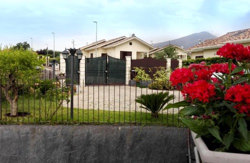 Pedara House | Sunny Days