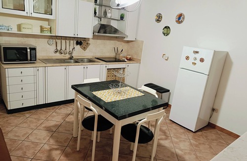 Valverde House | Super-accessorised house suitable for families