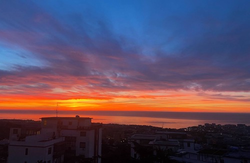 Tremestieri Etneo Apartment | Superattico Vista Mozzafiato tra il Mare e Letna a due Passi dal Centro Città
