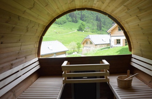 Donnersbachwald Ski Chalet | Superb chalet Bergzauber with sauna
