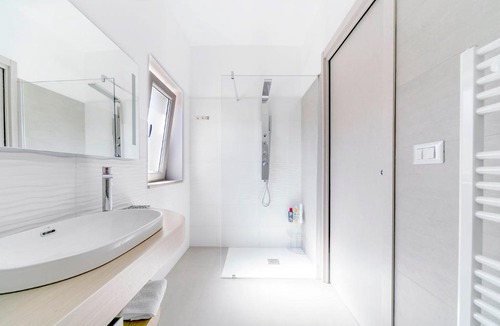 Naro House | Sweet Home