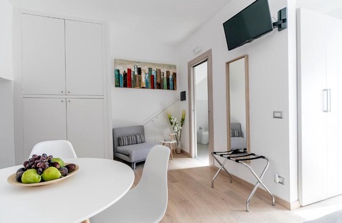 Naro House | Sweet Home