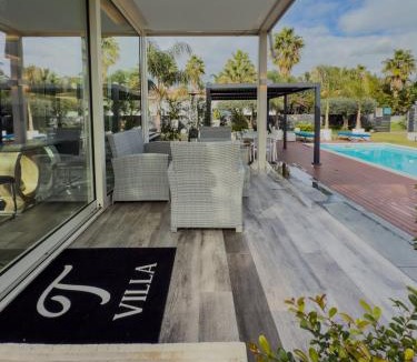 Calatabiano Villa | T Villa