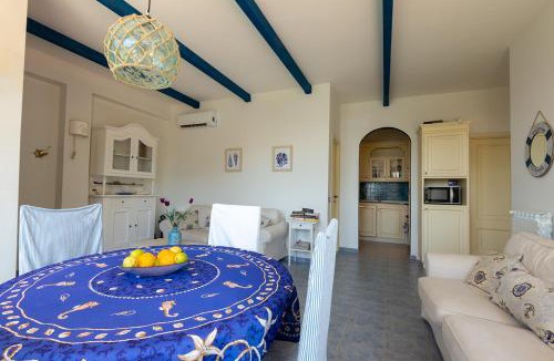 Mazzaro Apartment | Taormina Isola Bella Apartment - Taormina Holidays
