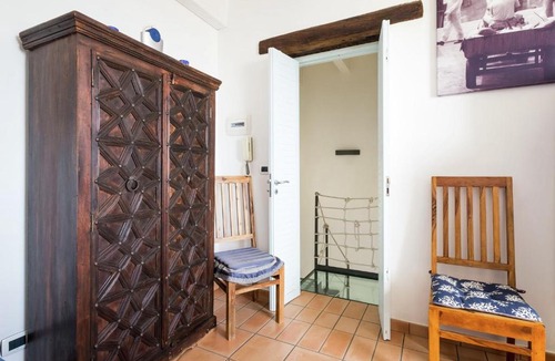Porticello House | Tasteful holiday home in Santa Flavia with terrace
