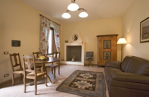 Monte Compatri House | Tenuta Pantano Borghese - Three rooms - Metro C MONTECOMPATRI / PANTANO