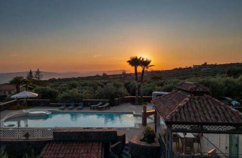 Santa Maria di Licodia Villa | Terre Villa Katia