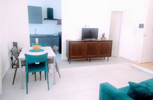 Albergheria Apartment | Testa di Moro Orange Arab Norman Itinerary in the heart of Palermo!