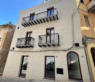 Old Town House | Thaleia Dimora di Pregio