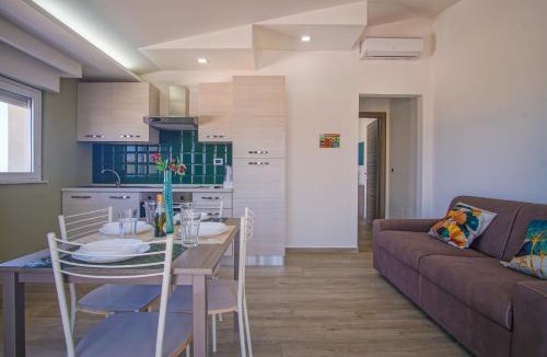 Agnone Bagni Apartment | The Beach Apartment - Panoramic View