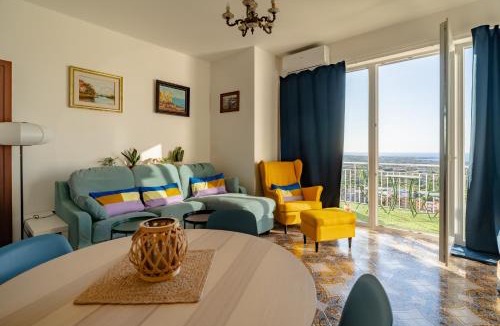 Carini Apartment | The Best View Sicily&Jacuzzi
