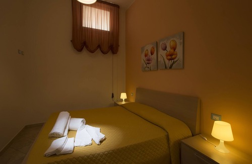 Trapani City Centre Apartment | the flowered courtyard srl