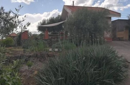 Belpasso House | THE GARDEN OF ETNA - ETNA GARDEN COTTAGE