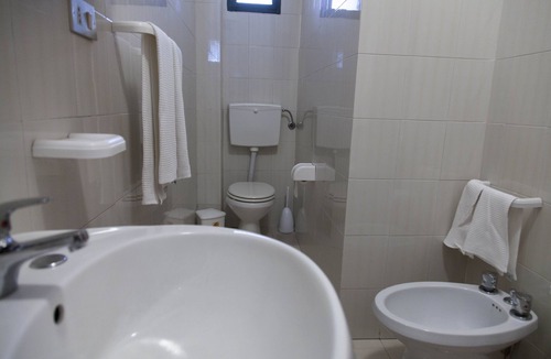Sant'Agata di Militello House | The House In The Park with Swimming Pool