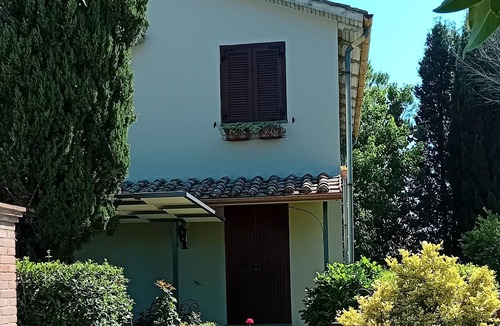 Narni House | The Mulberry Trees of Colombata Oasis of peace in the countryside.