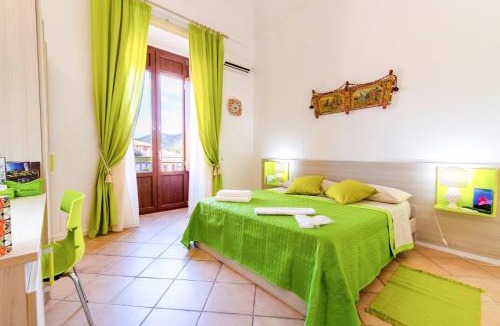 Santo Stefano di Camastra Bed & Breakfast | THE PALACE B&B and Apartments
