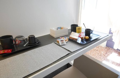 Messina House | The Rooms of Piazza Cairoli, Deluxe Queen Room (Double)