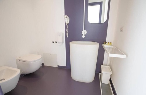 Messina House | The Rooms of Piazza Cairoli, Deluxe Queen Room (Double)