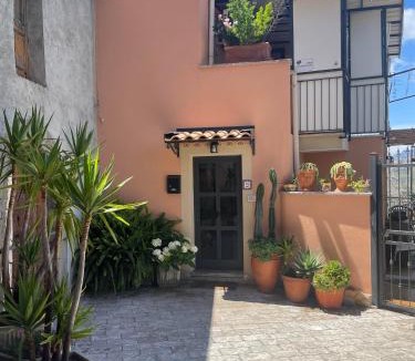 Forza d'Agro House | THE SECRET GARDEN
