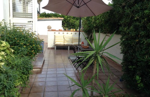 Fontane Bianche Villa | The Villa Al Mare overlooking the cliff
