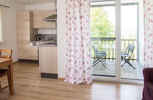 Zell Am Moos Other | Three-bedroom apartment - Familienferienhof Stabauer (4 flowers)