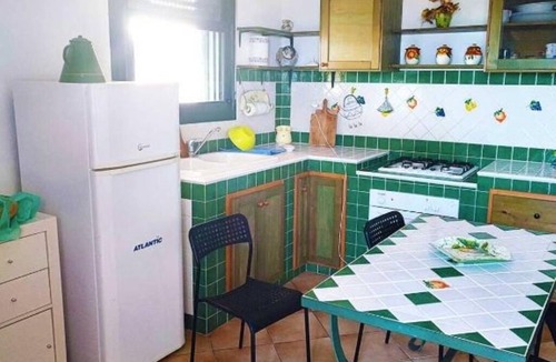 Marzamemi Apartment | Three Palms Houses San Lorenzo: Green Apartment