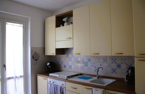 Campofelice di Roccella House | Townhouse near the sea