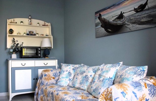 Campofelice di Roccella House | Townhouse near the sea