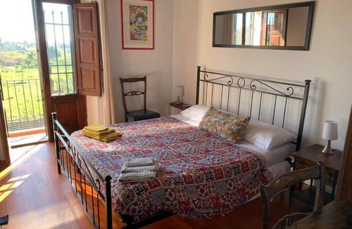Fondachello House | Tranquil retreat close to beach Taormina. Double room in 1800's casale with pool