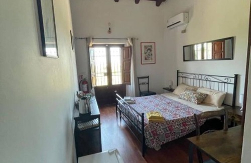 Fondachello House | Tranquil retreat close to beach Taormina. Double room in 1800's casale with pool