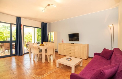 Castellaneta Apartment | Trilocale - Two Bedroom Apartment, Sleeps 6
