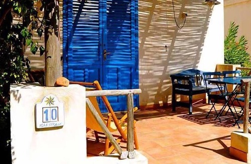 Marettimo Apartment | Trilocale - Two Bedroom Apartment, Sleeps 5