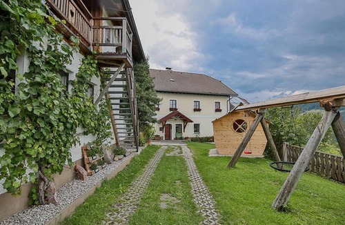 Grossraming House | Triple room Adlerhorst (2 nights) - Ferienhof Rabenreith