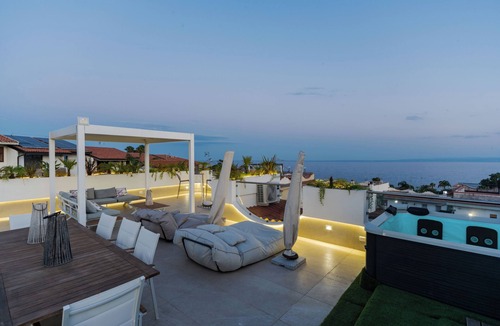 Cannizzaro Apartment | Tropicalia Suites by Wonderful Italy