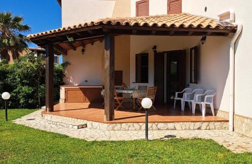 Piana Calzata Villa | Tusa Appartavilla Residence le Case del sole Campofelice di Roccella