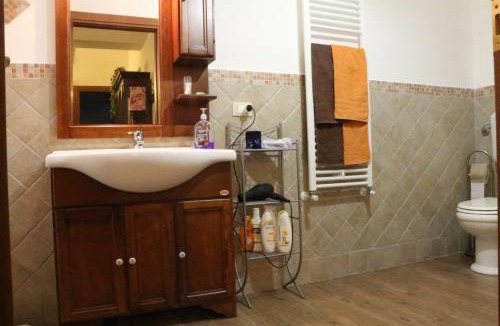 Raffo House | Twenty Miles Apartment
