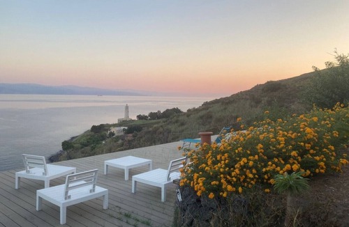 Vulcano Porto House | Typical Aeolian house 5 minutes' walk from the sea, Casa Francesca