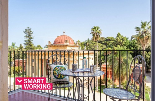 Corso dei Mille - Sant'Erasmo Apartment | Un balcone sull'Orto Botanico by Wonderful Italy