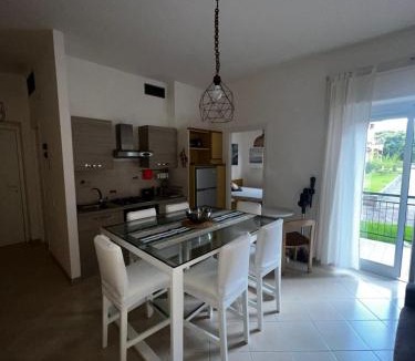 Chianchitta-Pallio Apartment | Uncle Simon House